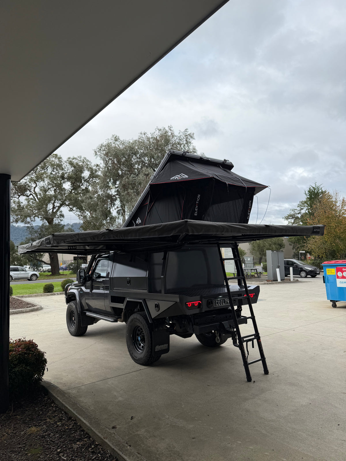 Elevation Package Premium (Elevation Super Tourer 1.4 + 270+ Freestanding Awning) November Pre-order