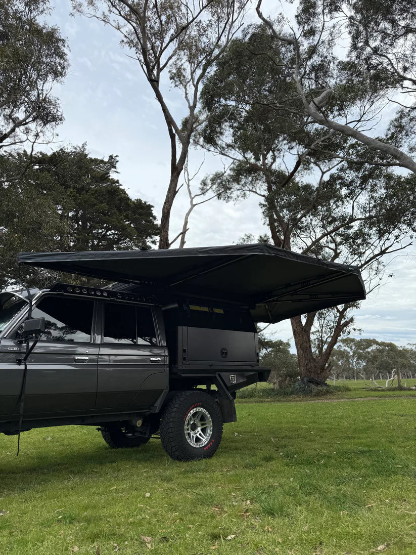 Elevation Ultimate Awning