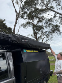 Elevation Ultimate freestanding 270 Awning (IN STOCK) 9