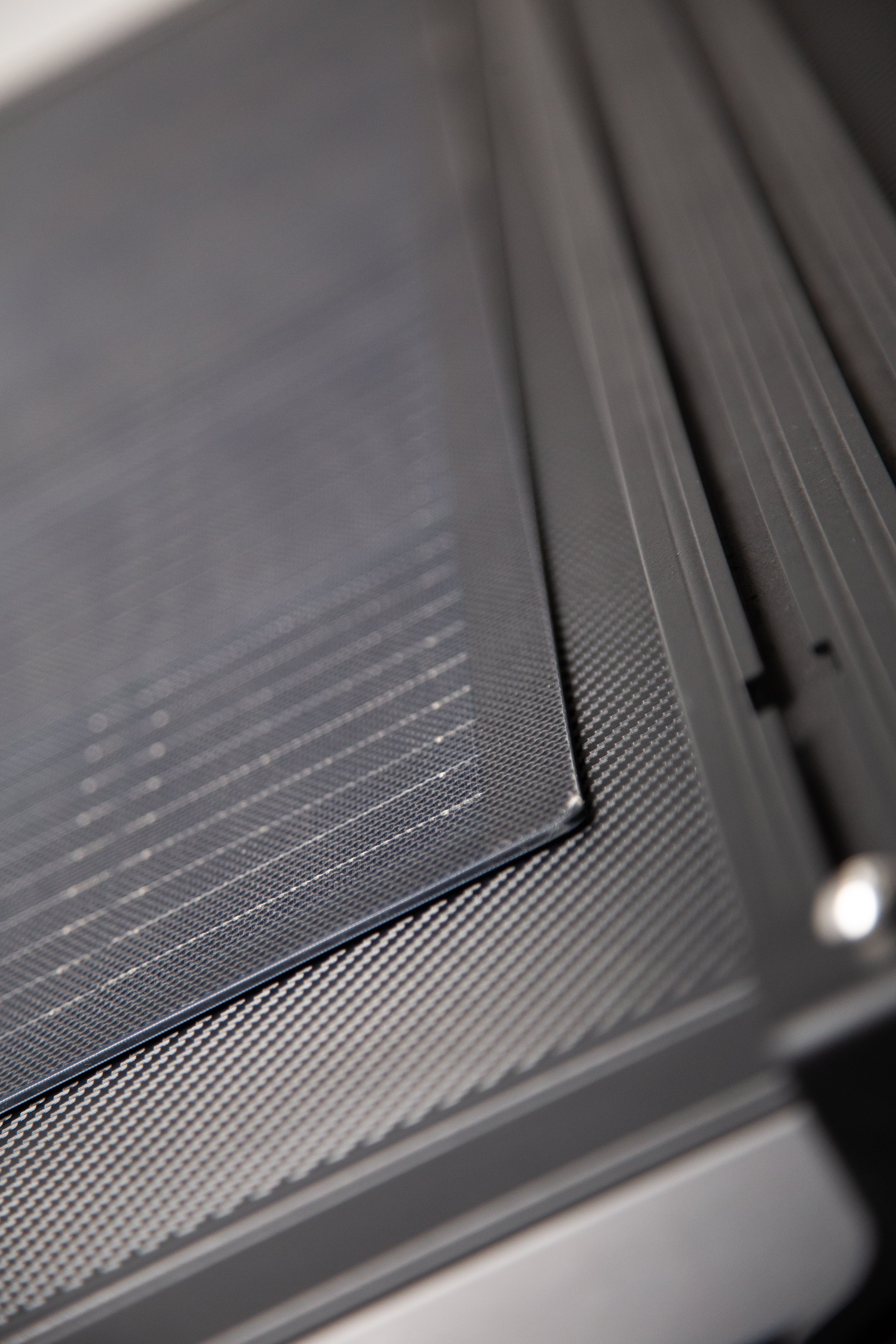 ROAM GEAR 300w Solar Panel 12v black ETFE flexible Solar Panel (preorder)