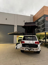 Elevation Package Basic (V4 + 180 Freestanding Awning) 2